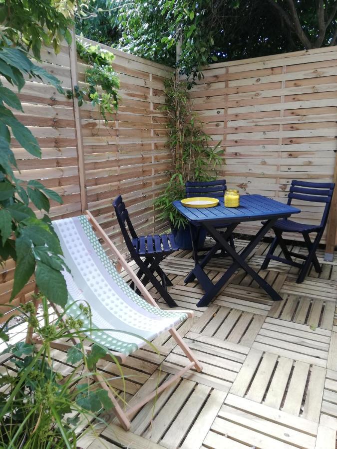 Holiday home P'tite Maison Atypique Avec Terrasse Nantes